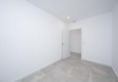 59m² locaux commerciaux pour vente à Elche, Avenida Cortes Valencianas photo