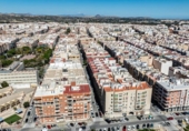 59m² locaux commerciaux pour vente à Elche, Avenida Cortes Valencianas photo