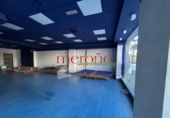 306m² commercial premises for rent in Elche, photo