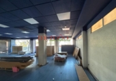 306m² commercial premises for rent in Elche, photo