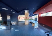 306m² commercial premises for rent in Elche, photo