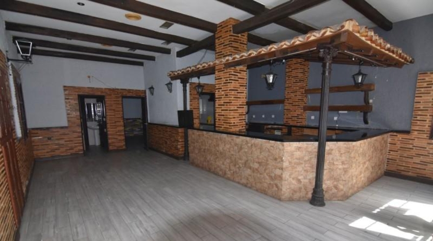 Local comercial