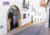 Local comercial en alquiler con 107m² en Jerez de los Caballeros foto