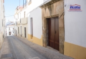 Local comercial en alquiler con 107m² en Jerez de los Caballeros foto