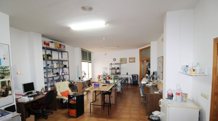 Local comercial