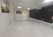 56m² bureau pour location à Logroño photo