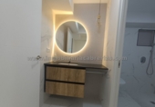 56m² bureau pour location à Logroño photo