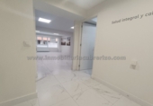 56m² bureau pour location à Logroño photo