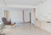 53m² locaux commerciaux pour location à Barcelone, dans le quartier de la Salut photo