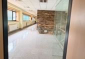 Oficina
en lloguer
amb 380m² a Narón, a la zona de Trasancos foto