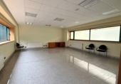 Oficina
en lloguer
amb 380m² a Narón, a la zona de Trasancos foto