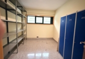 Oficina
en lloguer
amb 380m² a Narón, a la zona de Trasancos foto