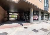 291m² locaux commerciaux pour vente à Grenade, dans le quartier de Juventud, Calle Chinarral photo
