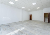 212m² warehouse industrial for sale in Peligros, Calle Colomera photo