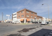 212m² warehouse industrial for sale in Peligros, Calle Colomera photo