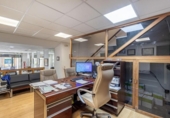 Local comercial en venta con 159m² en Granada, en la zona de El Mauror, Calle Santa Escolástica foto