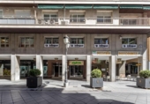 106m² offices for sale in Granada, in the area of San Antón Neighborhood, Calle Acera del Darro photo