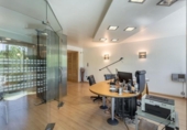 Oficinas en venta con 256m² en Granada, en la zona de Barrio de la Virgen, paseo del salon foto