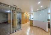 Oficinas en venta con 256m² en Granada, en la zona de Barrio de la Virgen, paseo del salon foto