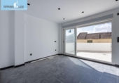 Edificio en venta con 200m² en Churriana de la Vega, Calle Camelia foto