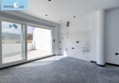 Edificio en venta con 200m² en Churriana de la Vega, Calle Camelia foto