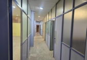 312m² commercial premises for sale in Castellar del Vallès, Carrer Catalunya photo