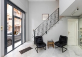 137m² offices for sale in Granada, in the area of San Antón Neighborhood, Calle San Antón photo