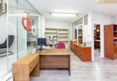 137m² offices for sale in Granada, in the area of San Antón Neighborhood, Calle San Antón photo