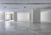 Local comercial en venta con 240m² en Granada, en la zona de Pajaritos, Avenida del Sur foto