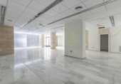 Local comercial en venta con 240m² en Granada, en la zona de Pajaritos, Avenida del Sur foto