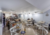 Bar en venta, traspaso con 120m² en Granada, en la zona de La Chana, Calle María Goyri foto