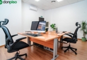 258m² commercial premises for sale in Granada, in the area of Neighborhood of the Duchess, Plaza Sor Cristina de la Cruz de Arteaga photo