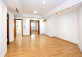 93m² commercial premises for sale in Granada, in the area of San Antón Neighborhood, Calle de Pedro Antonio de Alarcón photo