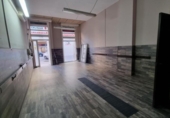 Local comercial en venta con 63m² en Sabadell, Carrer de Lituània foto