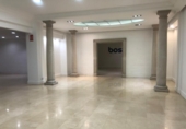 408m² commercial premises for sale in Pontevedra, photo