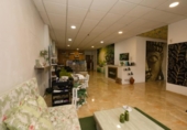 130m² hair salon for sale in Gabia Grande, Calle El Torcal photo