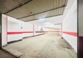 65m² commercial premises for sale in Santander, Calle Madre Soledad photo