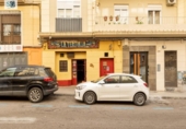 148m² bar for sale in Granada, Calle Martínez de la Rosa photo