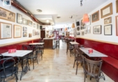 148m² bar for sale in Granada, Calle Martínez de la Rosa photo