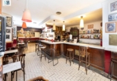 148m² bar for sale in Granada, Calle Martínez de la Rosa photo