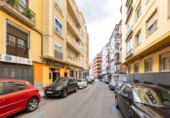148m² bar for sale in Granada, Calle Pintor Rodríguez Acosta photo