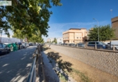 143m² commercial premises for sale in Granada, in the area of Lower Casillas, Calle Jarama photo