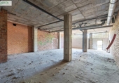 143m² commercial premises for sale in Granada, in the area of Lower Casillas, Calle Jarama photo
