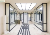 209m² commercial premises for sale in Granada, in the area of San Antón Neighborhood, Calle Acera del Darro photo