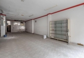 Local comercial en venta con 300m² en Baza, Calle Juan Ramón Jiménez foto