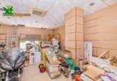 112m² commercial premises for sale in Granada, Calle Ribera del Beiro photo