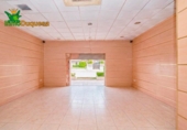 112m² commercial premises for sale in Granada, Calle Ribera del Beiro photo
