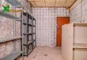 112m² commercial premises for sale in Granada, Calle Ribera del Beiro photo