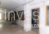 Local comercial en venta con 450m² en Barcelona, en la zona de Vallcarca i els Penitents, Avinguda de la República Argentina foto
