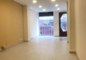 120m² commercial premises for rent in Gijón, in the area of Center photo